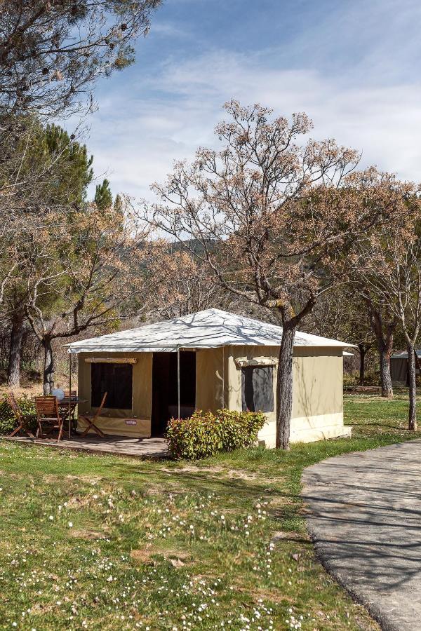 Wecamp Pirineos Hotel โบลตาญญา ภายนอก รูปภาพ