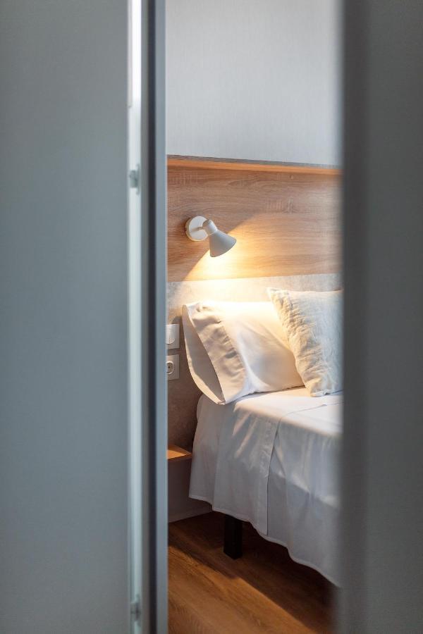 Wecamp Pirineos Hotel โบลตาญญา ภายนอก รูปภาพ