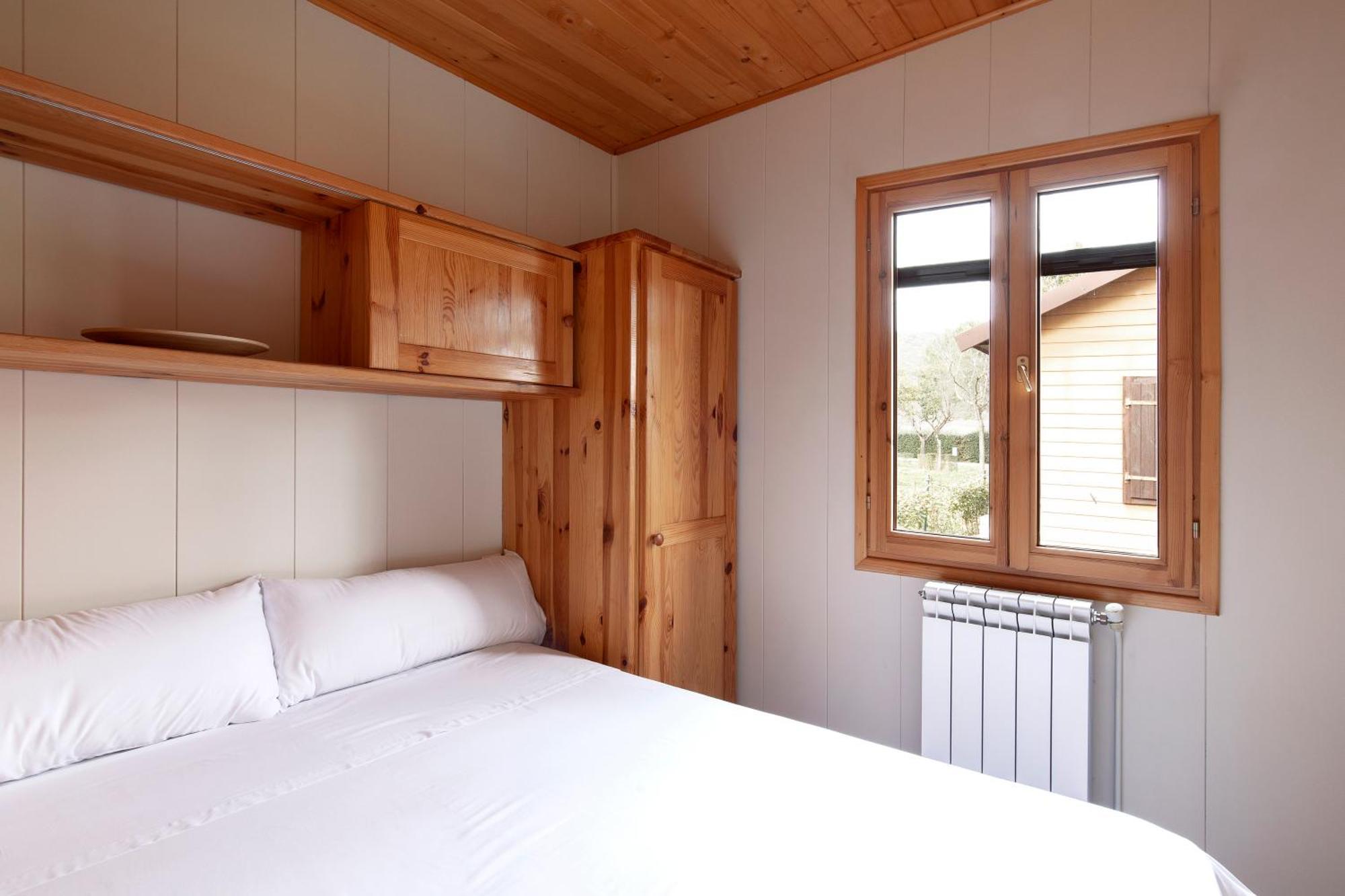 Wecamp Pirineos Hotel โบลตาญญา ห้อง รูปภาพ